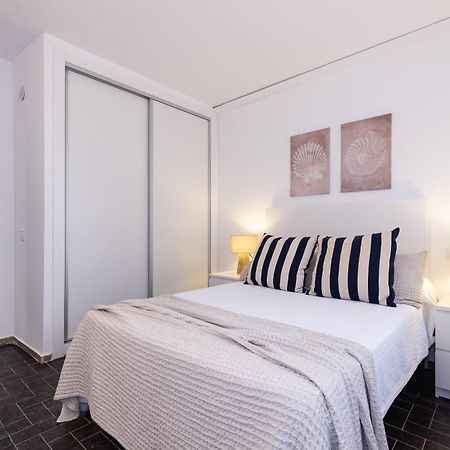 Uhc Dms Family Apartments Камбрильс Экстерьер фото