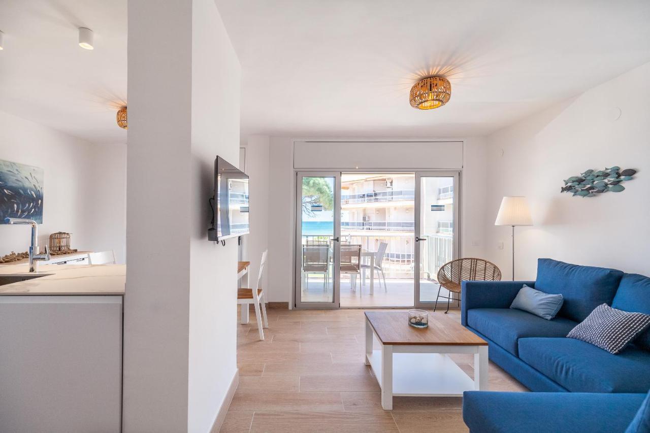 Uhc Dms Family Apartments Камбрильс Экстерьер фото