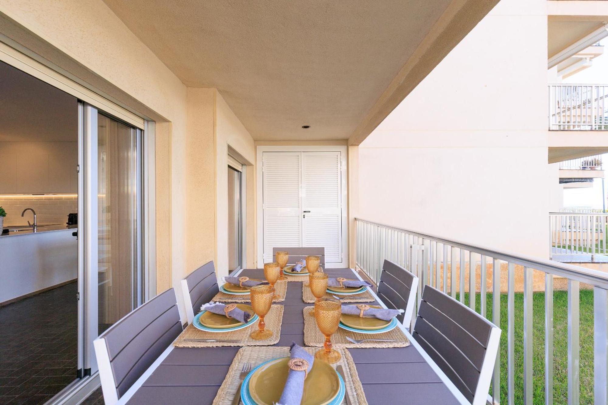 Uhc Dms Family Apartments Камбрильс Номер фото